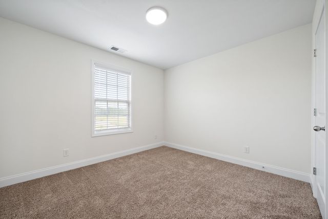 1247 Iris Glen Dr, Clarksville, TN 37042