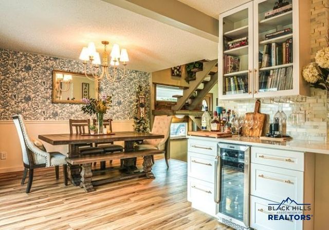 7 HORSESHOE LN, Spearfish, SD 57783