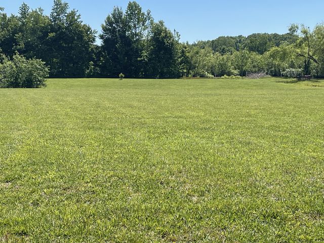 805A Jackson Rd, Portland, TN 37148
