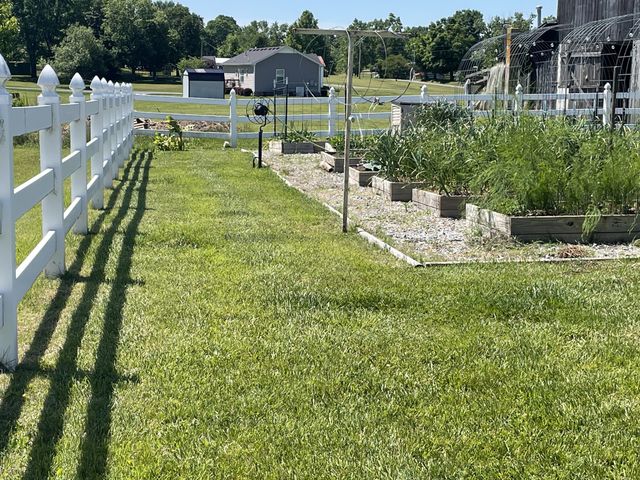805A Jackson Rd, Portland, TN 37148