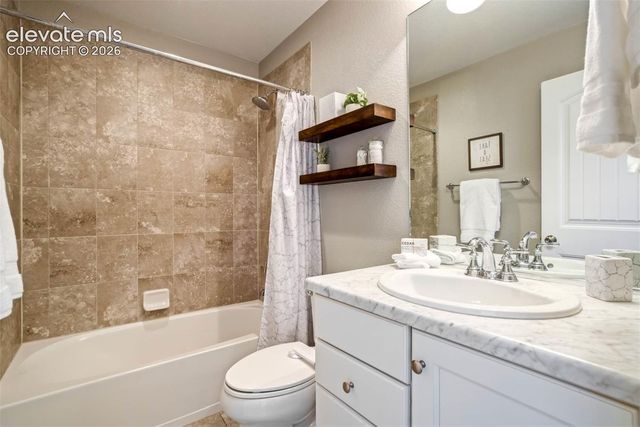10832 Warm Sunshine Drive, Colorado Springs, CO 80908