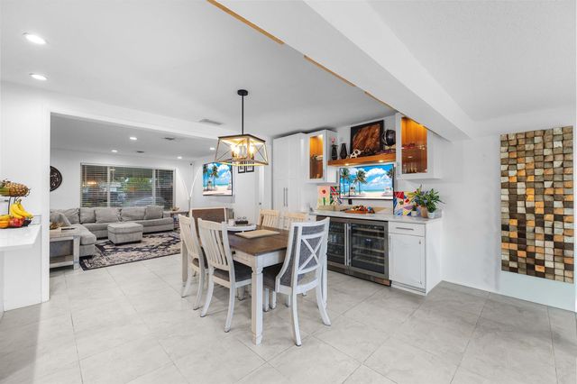1310 NE 46TH Street, Oakland Park, FL 33334