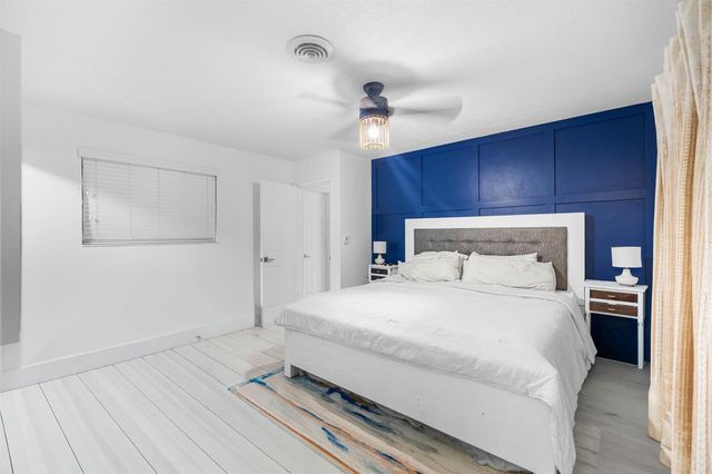 1310 NE 46TH Street, Oakland Park, FL 33334