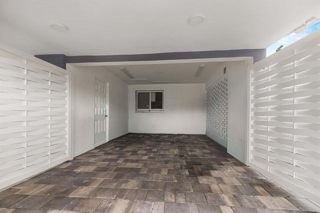 1310 NE 46TH Street, Oakland Park, FL 33334