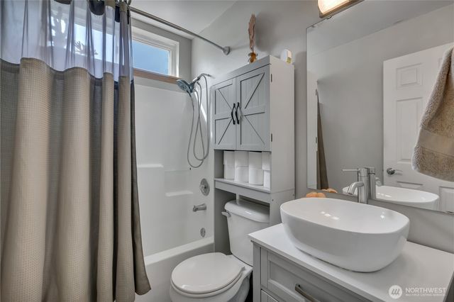 2469 Gillette Drive SE, Port Orchard, WA 98366