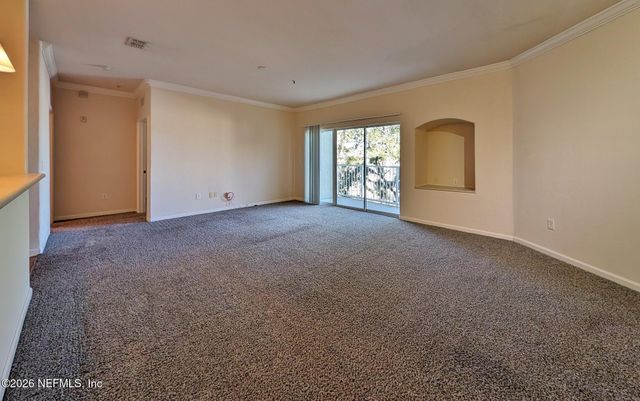 8290 GATE Parkway W 176, Jacksonville, FL 32216