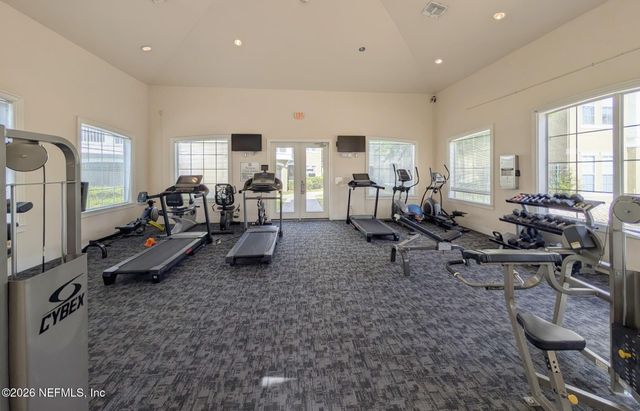 8290 GATE Parkway W 176, Jacksonville, FL 32216