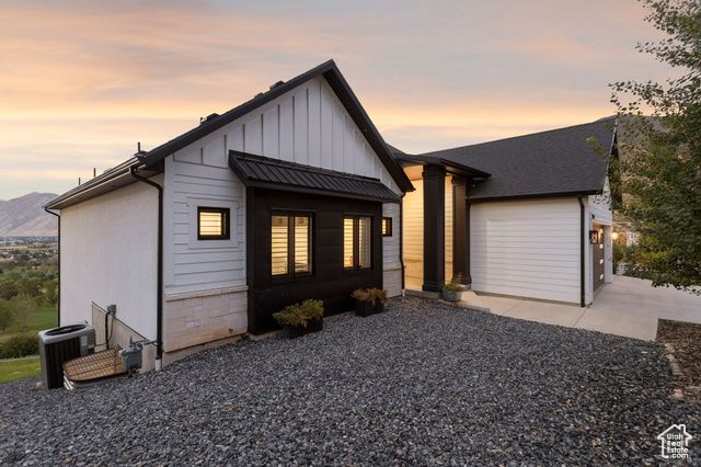 3293 E HAWK DR, Spanish Fork, UT 84660