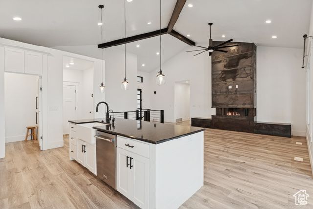 3293 E HAWK DR, Spanish Fork, UT 84660