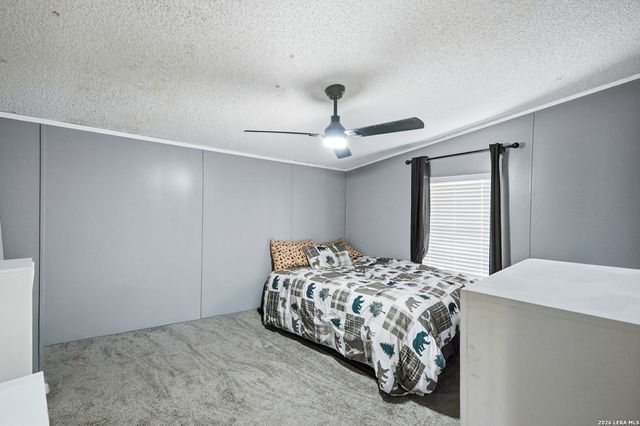 104 County Road 4637, Hondo, TX 78861