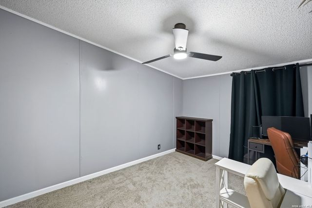 104 County Road 4637, Hondo, TX 78861