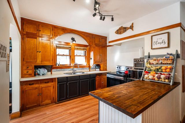 3276 N 50th STREET, Milwaukee, WI 53216