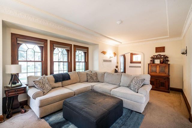 3276 N 50th STREET, Milwaukee, WI 53216