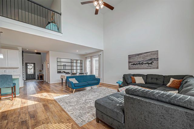 2805 Vanilla Sky Lane, La Marque, TX 77568