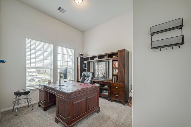 2805 Vanilla Sky Lane, La Marque, TX 77568