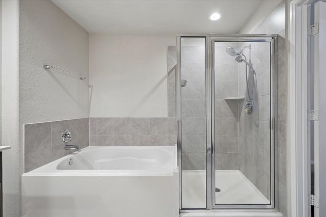 7542 Highland Chase Drive, Richmond, TX 77407