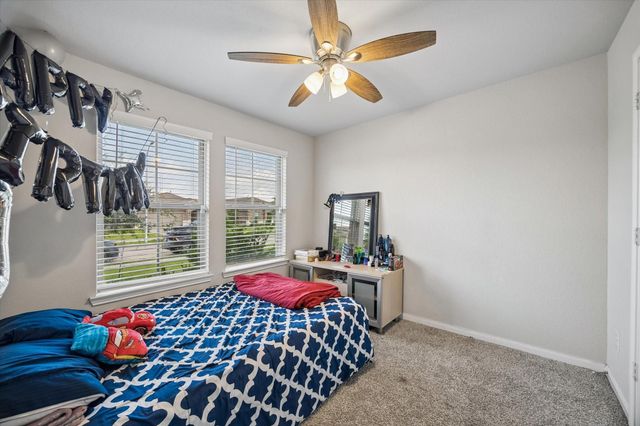7542 Highland Chase Drive, Richmond, TX 77407