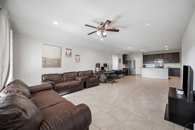 7542 Highland Chase Drive, Richmond, TX 77407