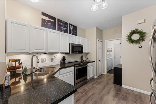 1208 Timber Way, Stillwater, MN 55082