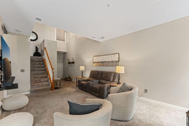1208 Timber Way, Stillwater, MN 55082