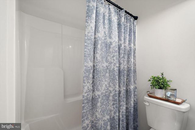 27809 WALLER RD, Delmar, MD 21801