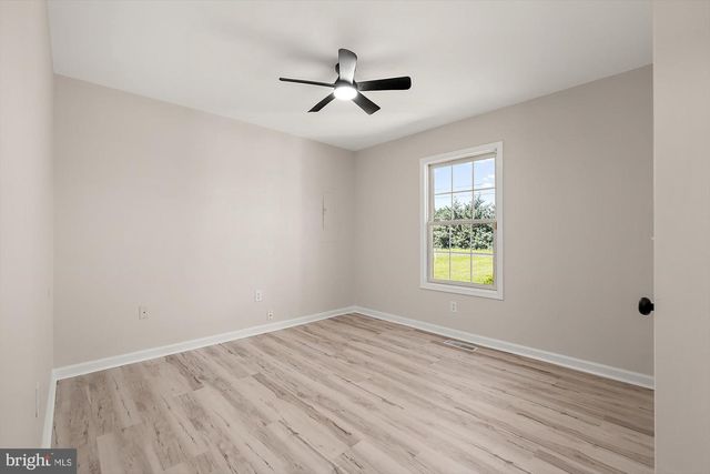 27809 WALLER RD, Delmar, MD 21801