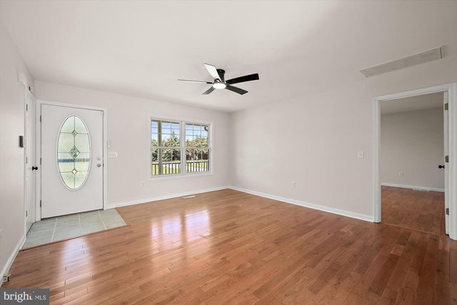 27809 WALLER RD, Delmar, MD 21801