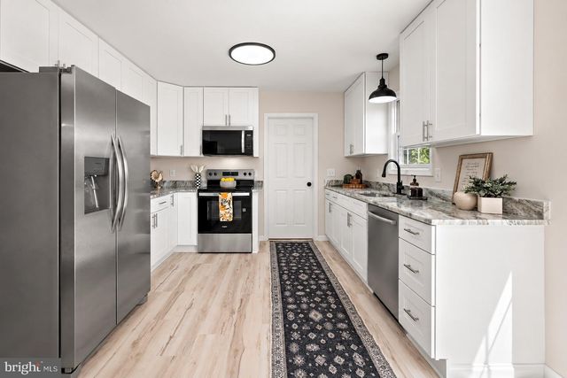 27809 WALLER RD, Delmar, MD 21801
