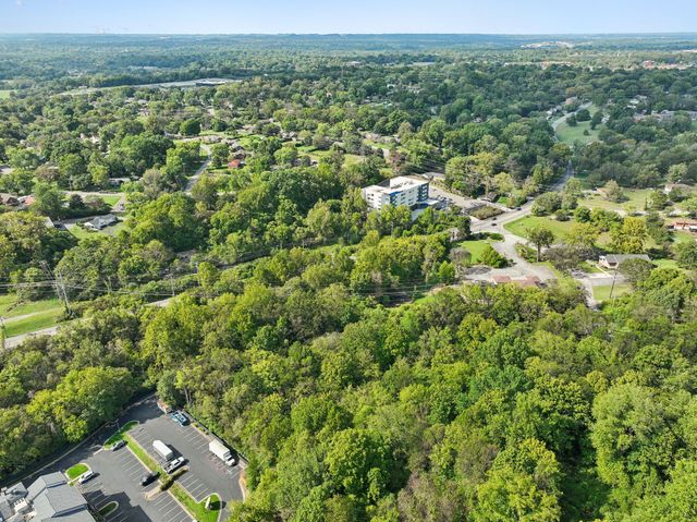 609 McGavock Pike, Nashville, TN 37214