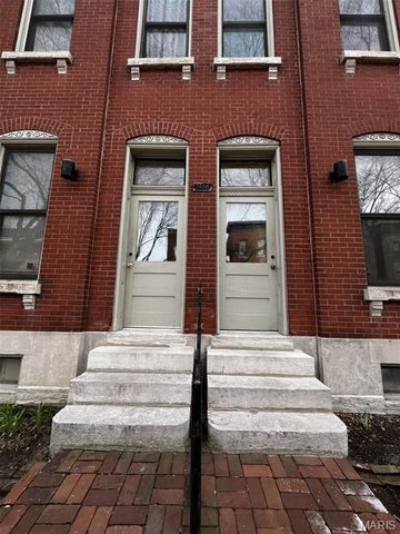 2408 S 10th Street, St Louis, MO 63104