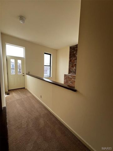 2408 S 10th Street, St Louis, MO 63104