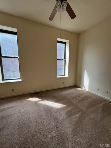 2408 S 10th Street, St Louis, MO 63104