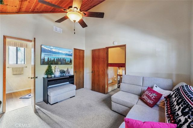 1847 Thrush Road, Wrightwood, CA 92397