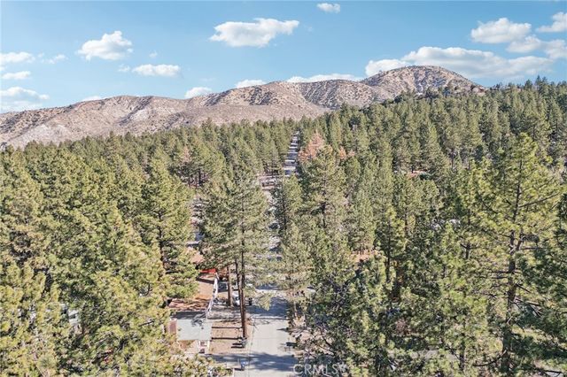 1847 Thrush Road, Wrightwood, CA 92397