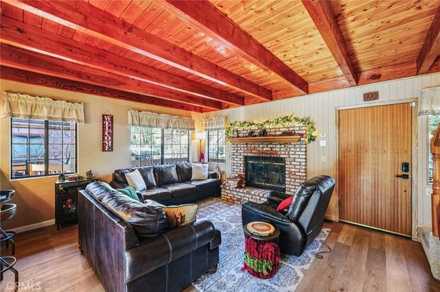 1847 Thrush Road, Wrightwood, CA 92397