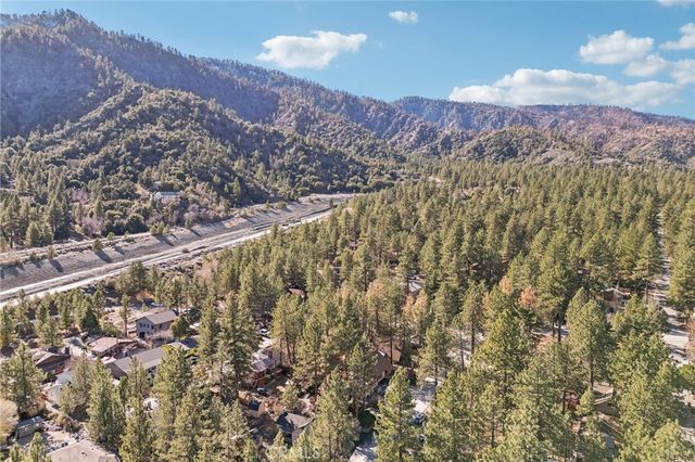 1847 Thrush Road, Wrightwood, CA 92397