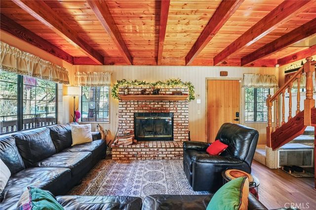 1847 Thrush Road, Wrightwood, CA 92397
