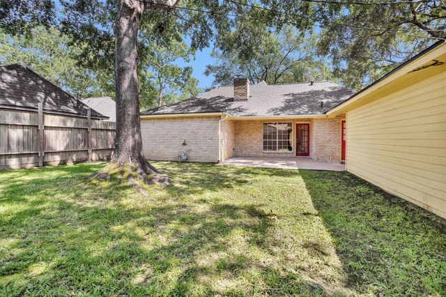 10 Brewster Street, Conroe, TX 77301