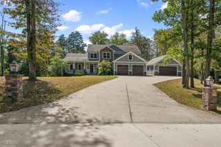 134 Nelson Hill Drive, Williamstown, WV 26187