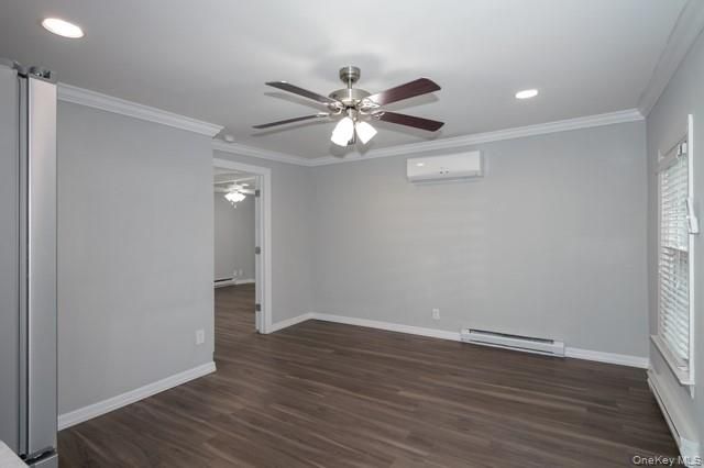 22 Park Avenue 7, Amityville, NY 11701