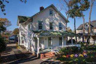 22 Park Avenue 7, Amityville, NY 11701