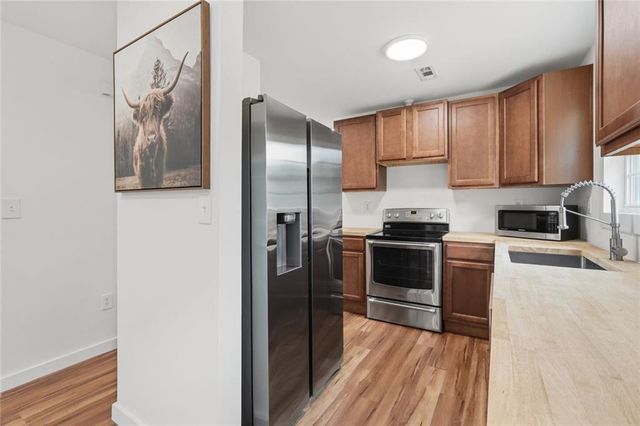 1320 Cochise Circle, Austell, GA 30168