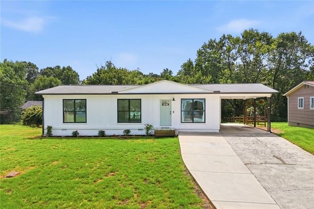 1320 Cochise Circle, Austell, GA 30168