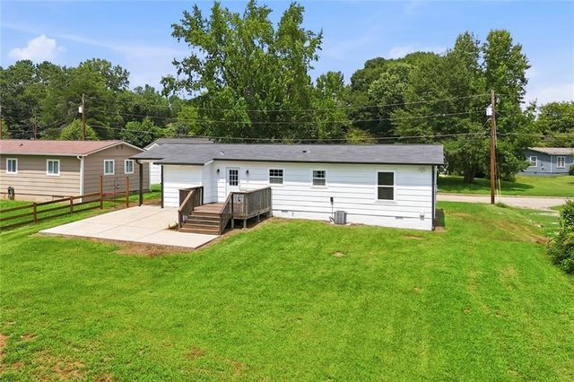 1320 Cochise Circle, Austell, GA 30168