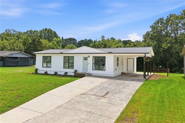 1320 Cochise Circle, Austell, GA 30168