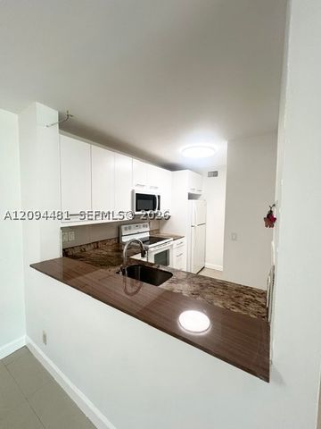 10733 Cleary Blvd 112, Plantation, FL 33324
