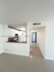 10733 Cleary Blvd 112, Plantation, FL 33324