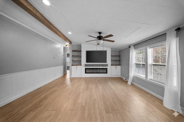 54 Spruce Drive, Farmington, NH 03835