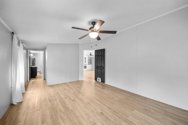 54 Spruce Drive, Farmington, NH 03835