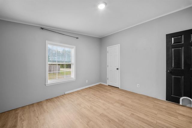54 Spruce Drive, Farmington, NH 03835